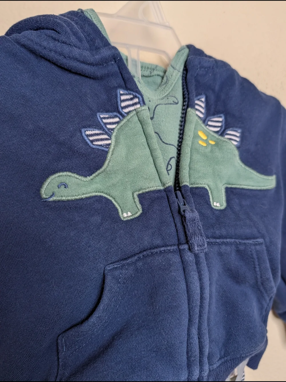 Carter's 3 Piece Baby Boy Outfit Set Dinosaur Hoodie Bodysuit Pants 6 Months - Picture 2 of 12